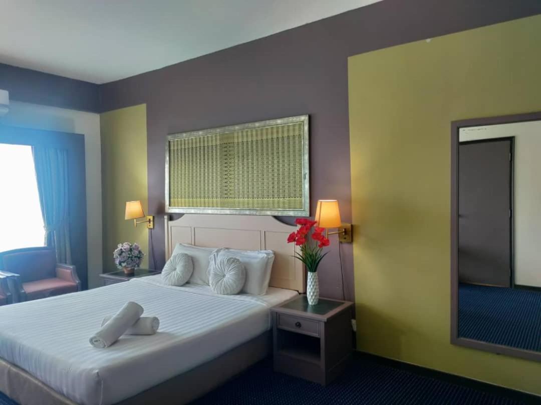 Jazz Rainbow Paradise Beachfront Peanag * Tanjung Bungah (Penang)