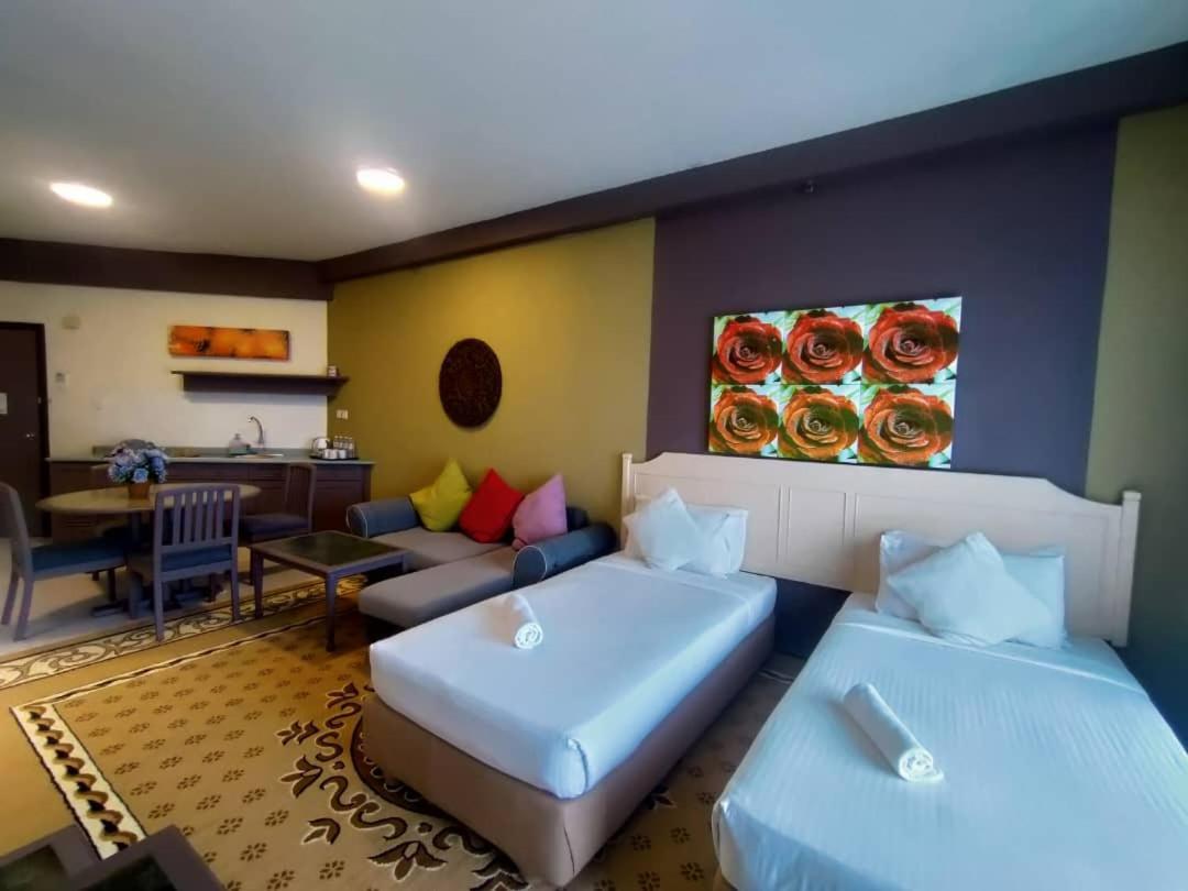 Apartment Jazz Rainbow Paradise Beachfront Peanag