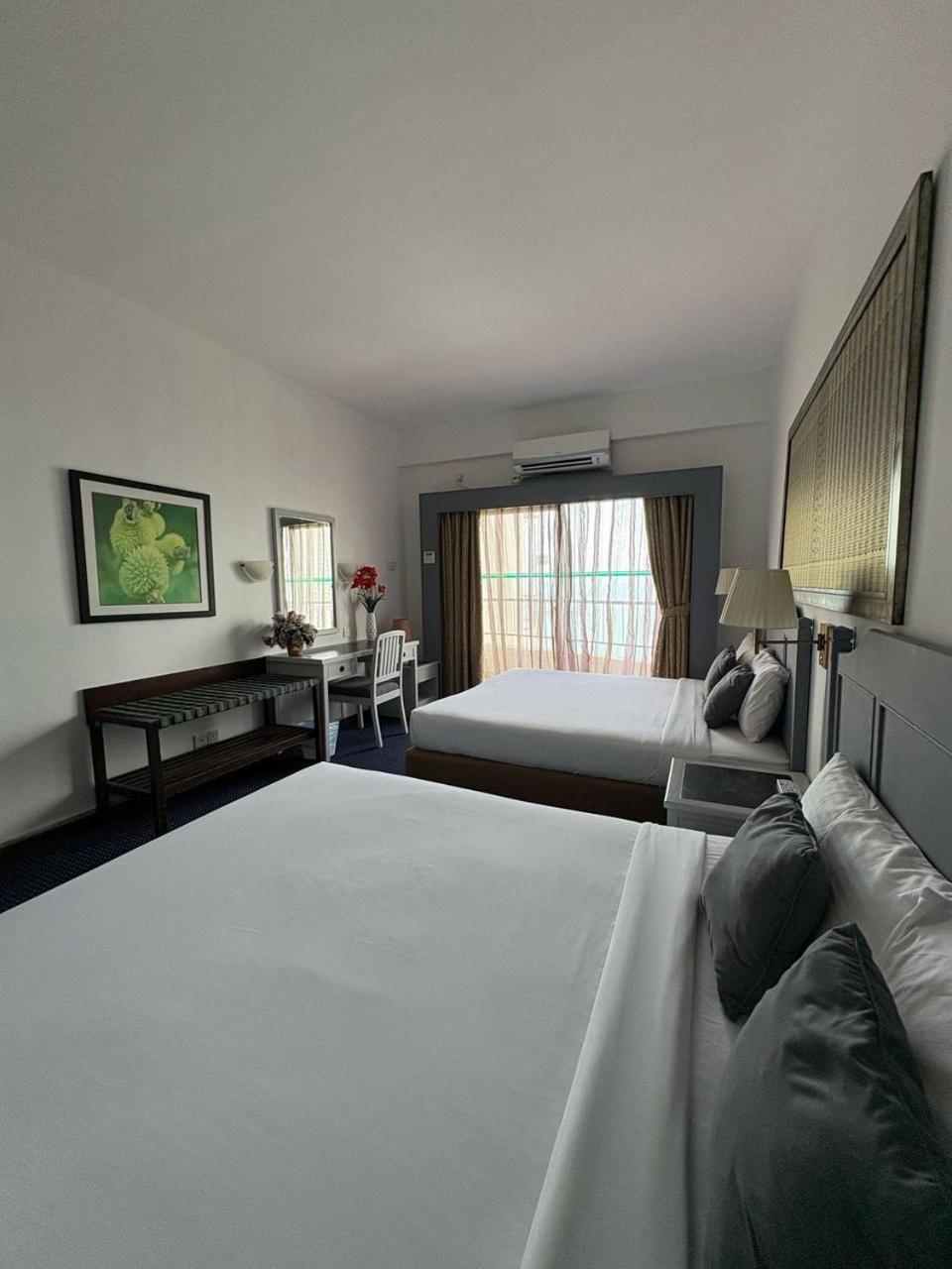 Jazz Rainbow Paradise Beachfront Peanag Apartment Tanjung Bungah (Penang)